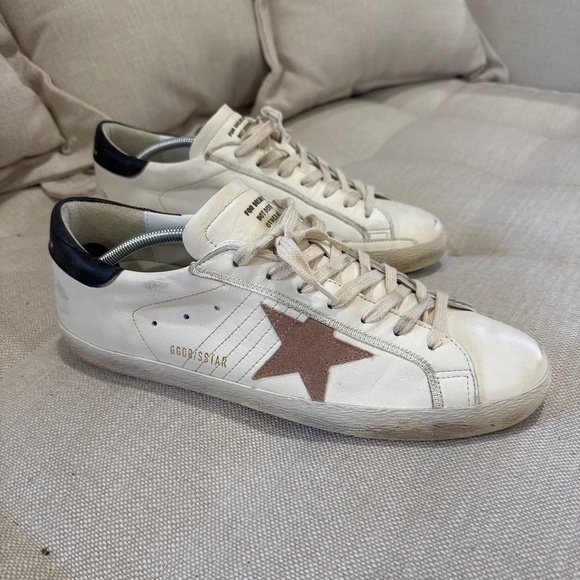 Golden Goose Sneakers in white Nappa leather with suede star. EU45 - Picture 1 of 4